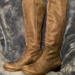 Lucky Brand “LP hippie” gray calf-length boots